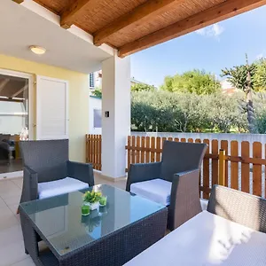 New Lovorka 7 Apt. 4+1 In Krk , Baška Kroatien